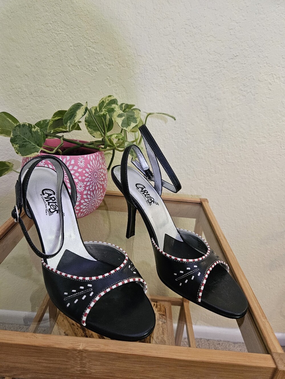 Carlos by Carlos Santana Black  Open-Toe Heel With red and white trim Sz 8